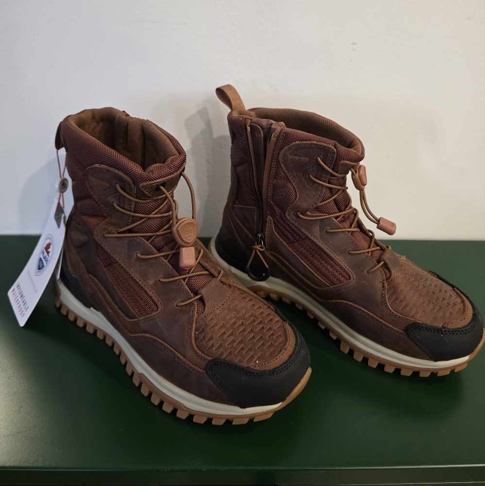 NWT Men's Brown Pajar Boots